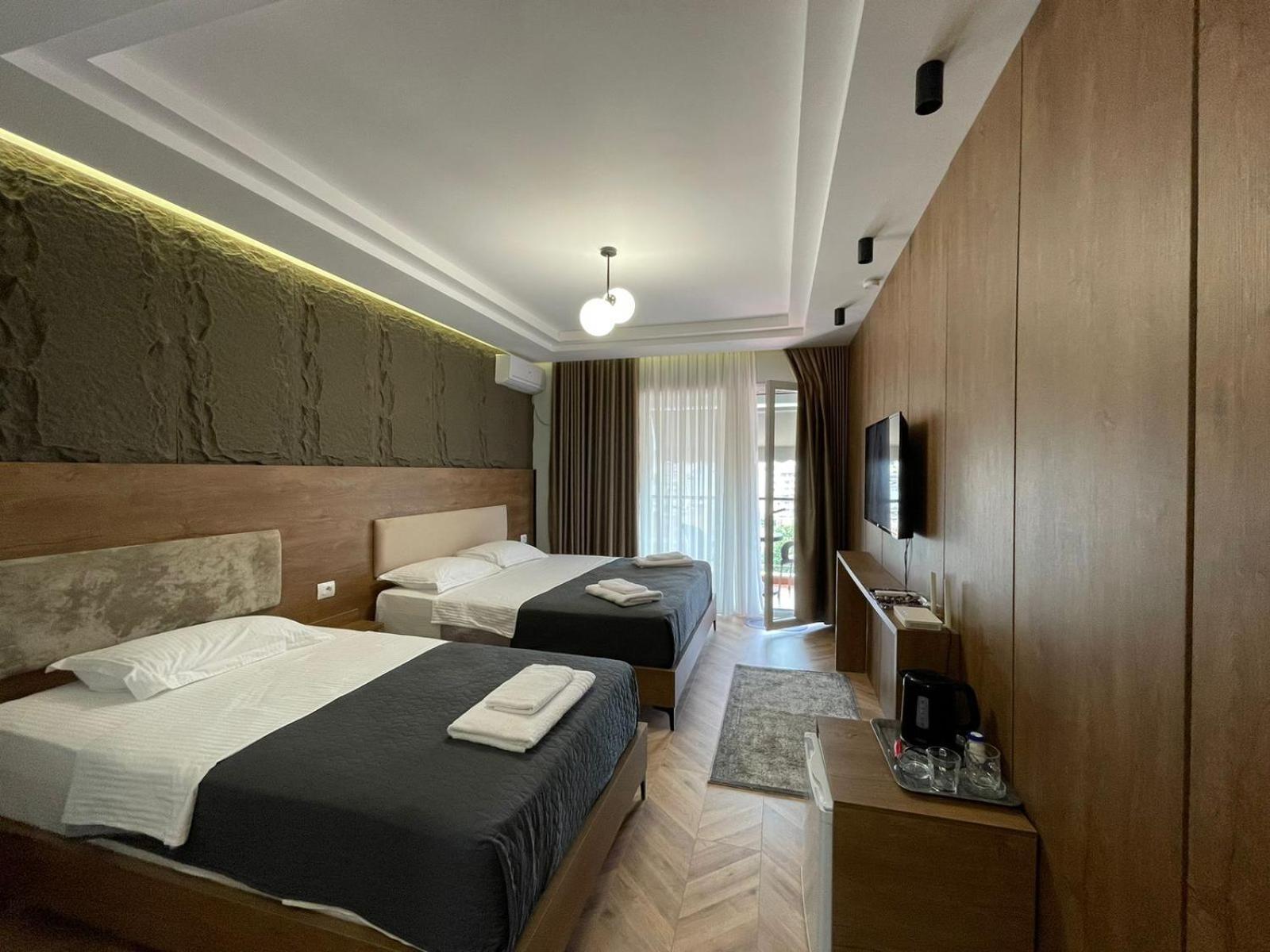 Your Apart Hotel Tirana Exterior foto